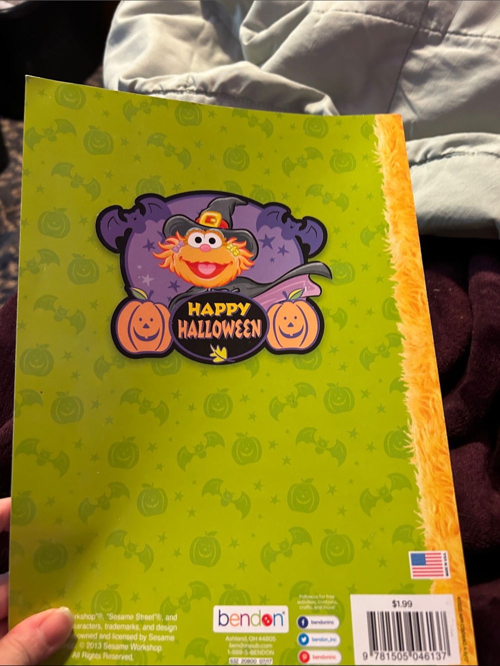 Sesame Street Halloween Activity Book - Blue, Orange, Yellow, Red, Green - Picture 3 of 4